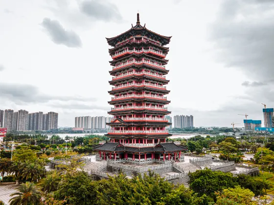 Hotel di Qinzhou dengan Tab Mandi