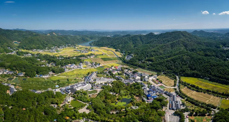 Hotels near Mao Zemin Exhibition Room