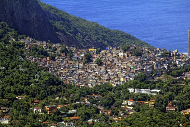 Hotels near Christ the Redeemer