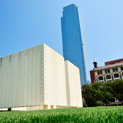 Hotels near jfk assassination scene