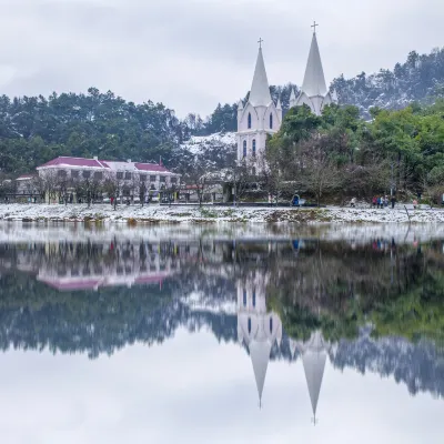 Hotel a 4 stelle a Shennongjia