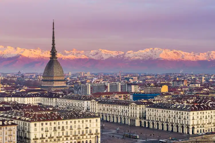 Hotele w pobliżu University of Turin