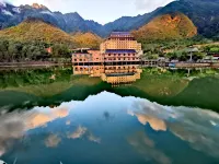 Lotus Mountain Hot Spring Resort