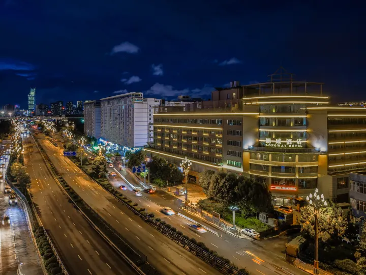 Kunming Langwei Hotel (Kunming Railway Station Branch)