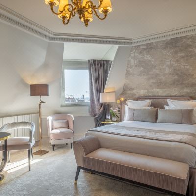 Classic Room L'hôtel Elysia Promo Code