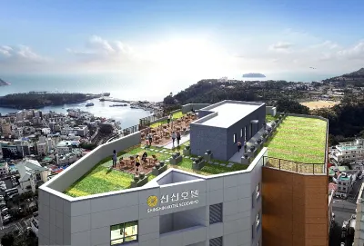 Shin Shin Hotel Seogwipo Hotels near Umutgae Coast