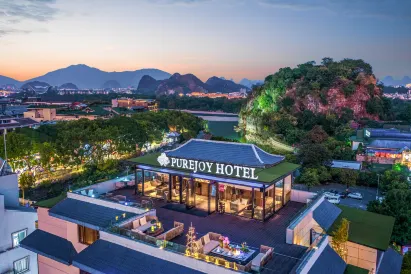 Imperial DragonBay Purejoy Hotel Guilin Elephant Trunkhill and TwoRiver & FourLake landscape