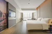 Guangzhou Huadu Financial Center Atour Hotel Отели рядом с достопримечательностью «Гуанбай-Син-Сити (Дрон-Журавль-Роуд)»