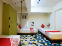 Spot On Junction Hostel Hotels in Makati