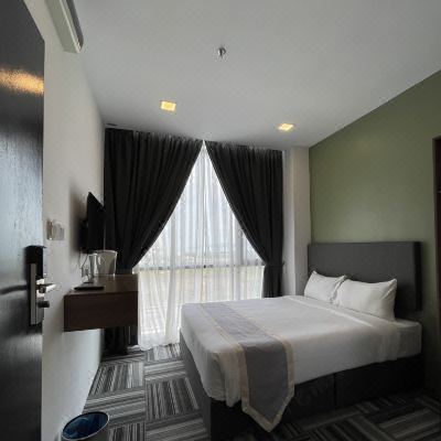 Deluxe Queen Tower View We Hotel Langkawi Promo Code