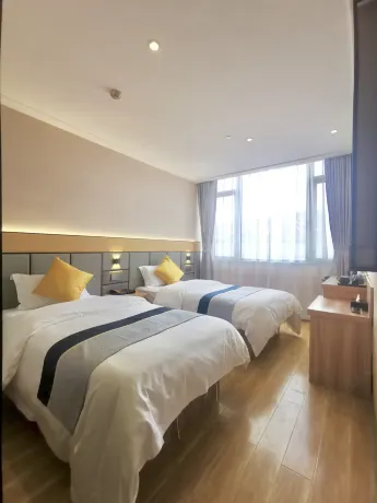 Home Inn Paibai Yun Hotel (Shanghai Luheng Road Subway Station) 