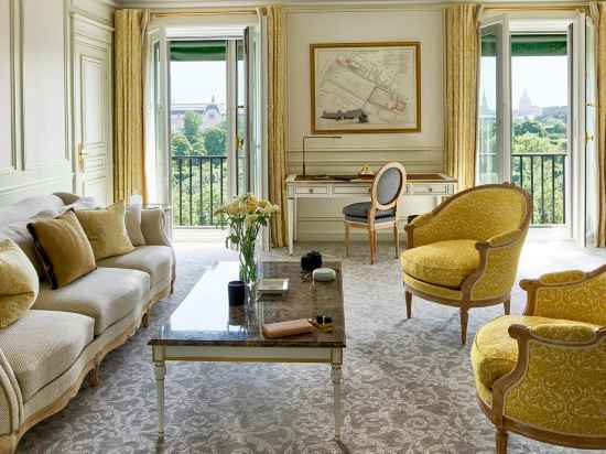 Le Meurice Rooms