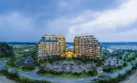 Forest City Golf Hotel Hotel dekat Forest City