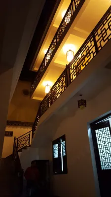 Xunmeng Huizhou Inn