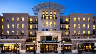 ANDAZ NAPA, BY HYATT Hotels near Sunglass Hut