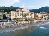 Grand Hotel Alassio Beach & Spa Resort - the Leading Hotels of the World Отели в г. Лоано