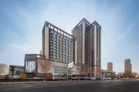 Lavande Hotel (LiaoYang City Center) Hotel berhampiran Guangyousi Marina