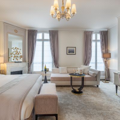 Premium Room L'hôtel Elysia Promo Code