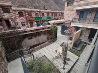 Guanyuan Homestay Hotels near Taihang Sky Road