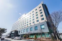 Avonhotel Gunsan Hotels near Eunpa Lake Park(West Side)