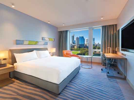 DoubleTree by Hilton Perth Waterfront Rooms