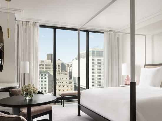 Four Seasons Resort Montreal Rooms