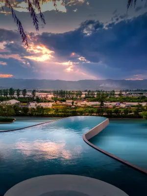 Kunming Yunyuxi Hot Spring Resort Hotel Hotels in Yiliang