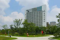 Austin Hotel (Lu'an High Speed Railway Station) Hotels near Lu'an Mosque