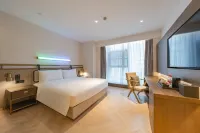 Zety Hotel (Ningbo Tianyi Square Old Bund) Hotels near Yintai Department Store (Ningbo Yinzhou Branch)