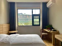 Grand Canyon Hotel Hotels near Taihang Sky Road