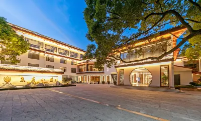 Xilei Xiaozhuang Hotel Hotels near Zhujiajian Scenic Area