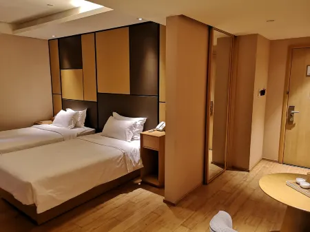 Ji Hotel (Shanghai Kangqiao Xiuyan Road)