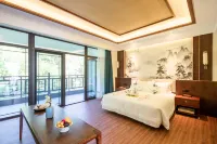 Narada Luojiayuan Resort Hoteles en Pujiang