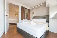 3-Bed Exec Suite RumahKu Airport Penang فنادق في بايان ليباس