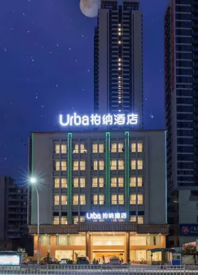 Urba Hotel Hotels near World Trade Center