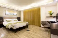 The Marison Hotel Hotels near Ibalong Centrum for Recreation