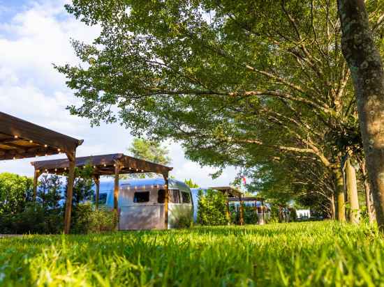 Bon Chill Glamping By Cosmos Oasis Hotel Exterior