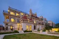 Floral Lux Hotel· Qingdao xianmo mountain language sea villa Hotels in Qingdao