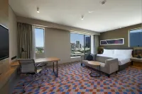 Doubletree by Hilton Perth Northbridge Hoteles cerca de BelleVue Ballroom