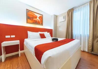 RedDoorz Plus @ Hotel Metro Kalibo Hotels near Roxas Airport