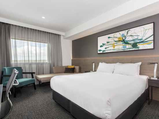 Mercure Sunshine Coast Kawana Waters Rooms