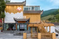 Wutaishan Guanshan Yunju Hotel Hotels near Foguang Temple