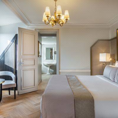 Deluxe Suite L'hôtel Elysia Promo Code