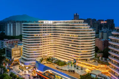 Zhaoqing Qixingyan Atour Hotel Hotels near Star Lake Mall