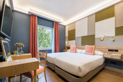 Hotel Principe Pio Hotel dekat Square of Spain