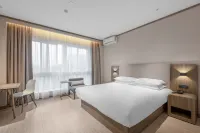 Hanting Hotel (Xi'an Zhouzhi Bus Station) Hotels near QuJiang NongYe ChanPin ZhanShiTing