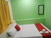 Ezi Hotel Klang Hotels near Surau Hj Saliman Jln Sempadan