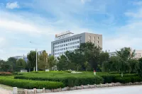 Jindong International Hotel (Dajijia Wanhua Energy Conservation Store) Hotels near Yantaixi Railway Station