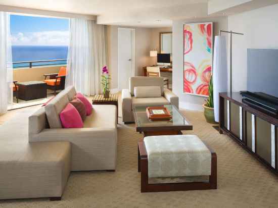 Hyatt Regency Waikiki Beach Resort & Spa Rooms