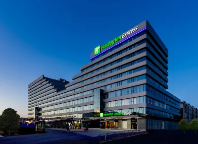 Holiday Inn Express Hohhot East Station Hotels near Inner Mongolia Vocational College of Chemical Technology (New Campus) - Teaching Building